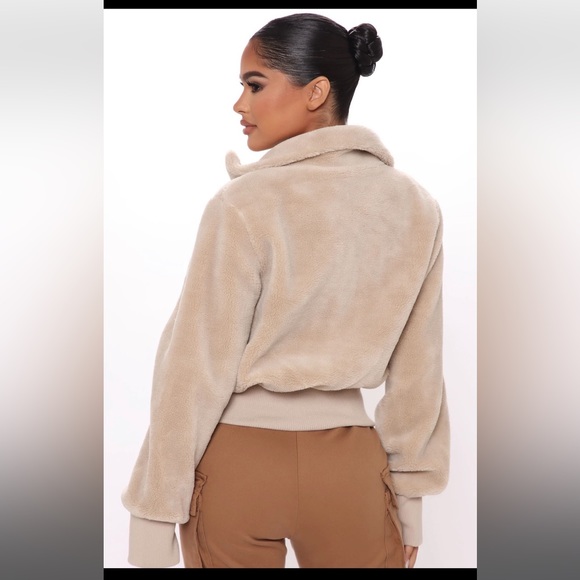 Fluff Off Sherpa Bomber Jacket - Taupe - Picture 4 of 5